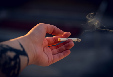 Ostaviti cigarete nije uopšte lak posao: Evo zašto se ljudi ugoje kad prestanu da puše