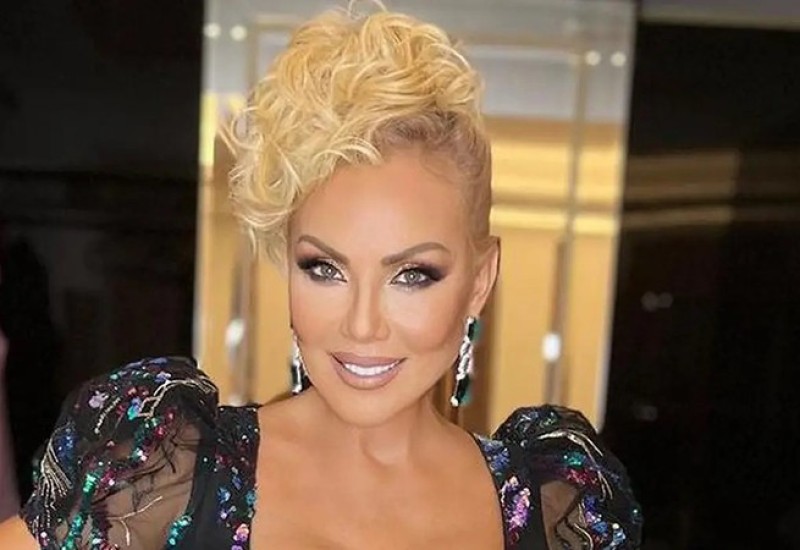 Lepa Brena se pohvalila da je upravljala avionom, jahtom, autobusom i bijesnim automobilima