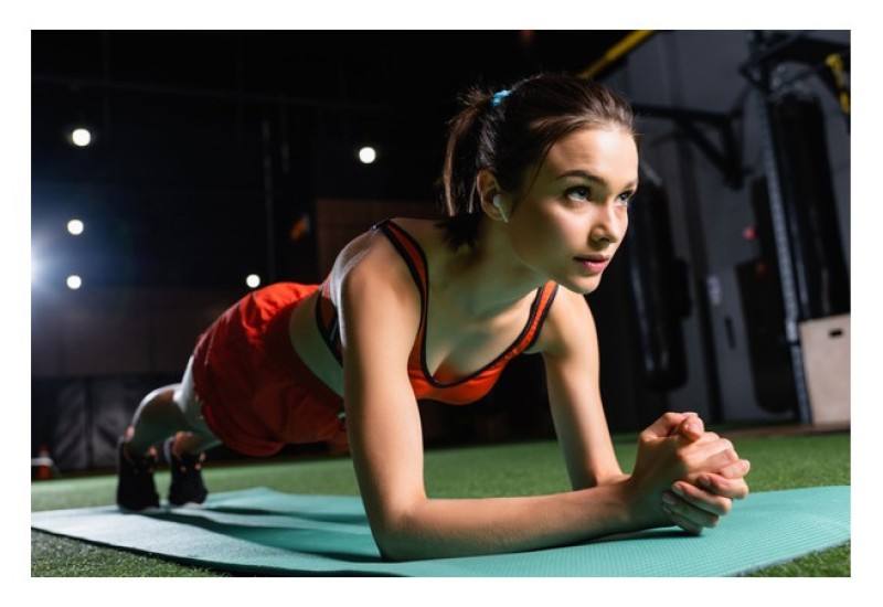 Evo koliko dugo morate držati plank da biste vidjeli stvarne rezultate