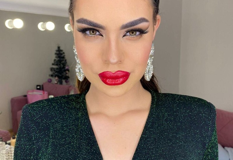 MINA VRBAŠKI SPAKOVALA KOFERE I NAPUSTILA SRBIJU!