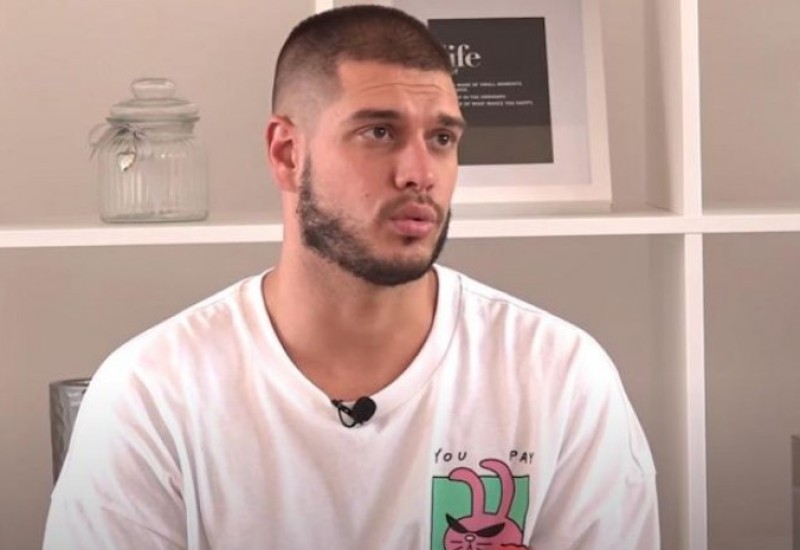 NEVJEROVATNE TVRDNJE O DEJANU DRAGOJEVIĆU! GOST U EMISIJI NA PUNK razvezao jezik!