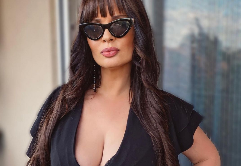 ONA JE BOMBA: Maja Marijana pozirala u kupaćem