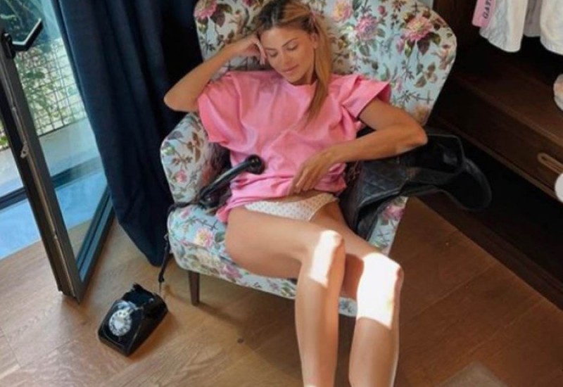 MILICA PAVLOVIĆ NA SAJTU ZA ODRASLE? Zbog pjevačicinih brutalno VRUĆIH fotki mreže već gore - "Sve za ljude"