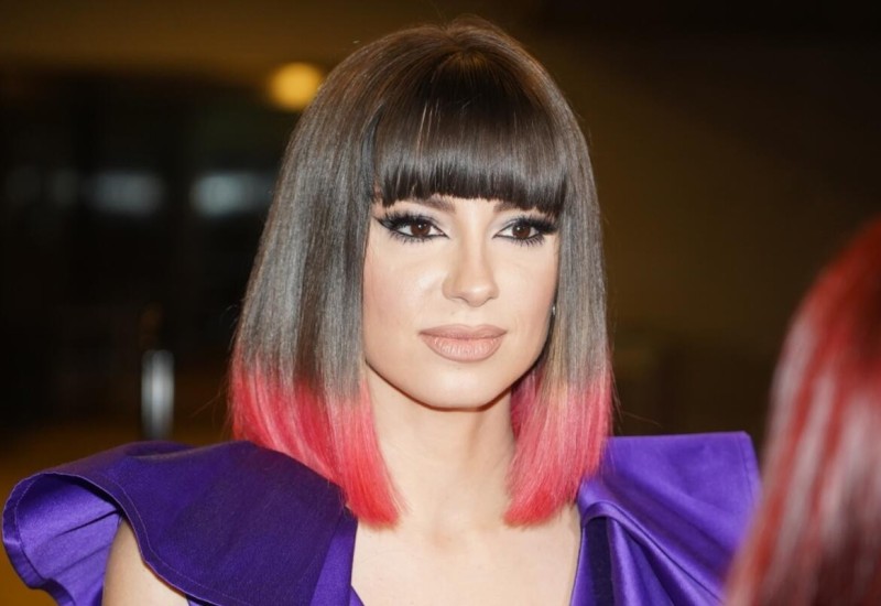 JUTARNJE IZDANJE: Sara Jo bez šminke i raspjevana