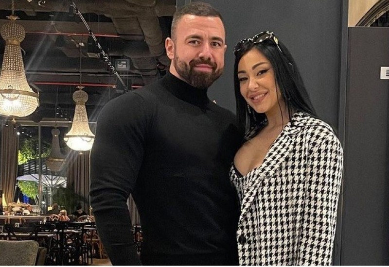 ŽENE ODEPILE ZA ZGODNIM BRATOM SANJE VUČIĆ!