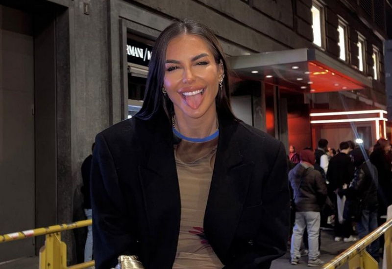 Zorana Jovanović novom objavom izazvala totalnu POMETNJU, fanovi ubacili u petu brzinu, pa nanizali UVREDE!