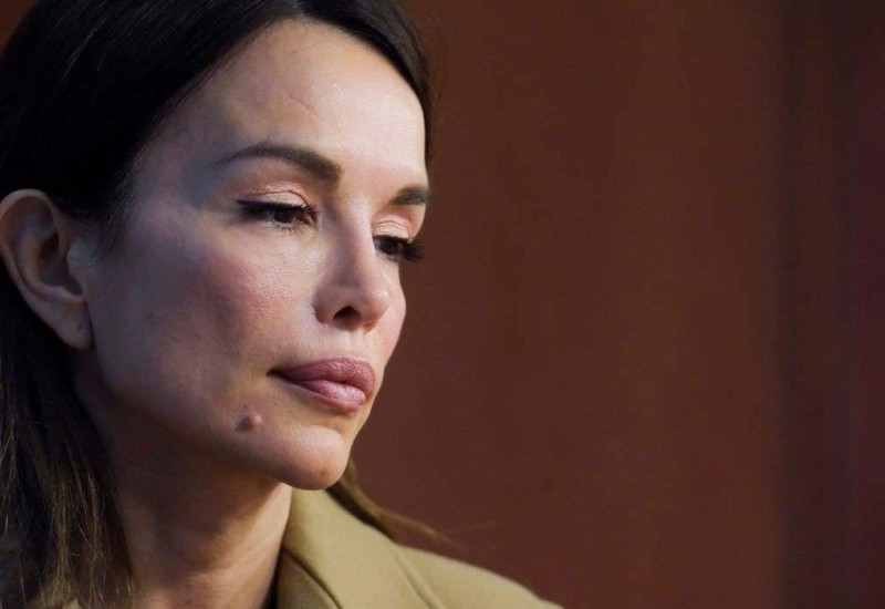 VUČKOVIĆEVA DUŽNA NA SVE STRANE! Severina na kamati kod zelenaša, a sestra je IMA U ŠACI! SVI DETALJI