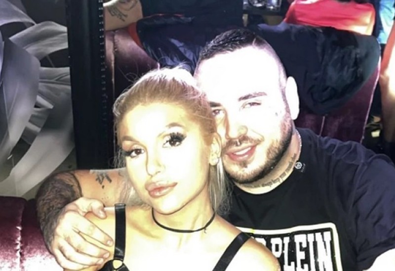 ''PALI SAMOLJEPLJIVI SILIKONI'' Noćna mora Ivane Šopić na splavu - Filip Car IZBLAMIRAO voditeljku Pinka