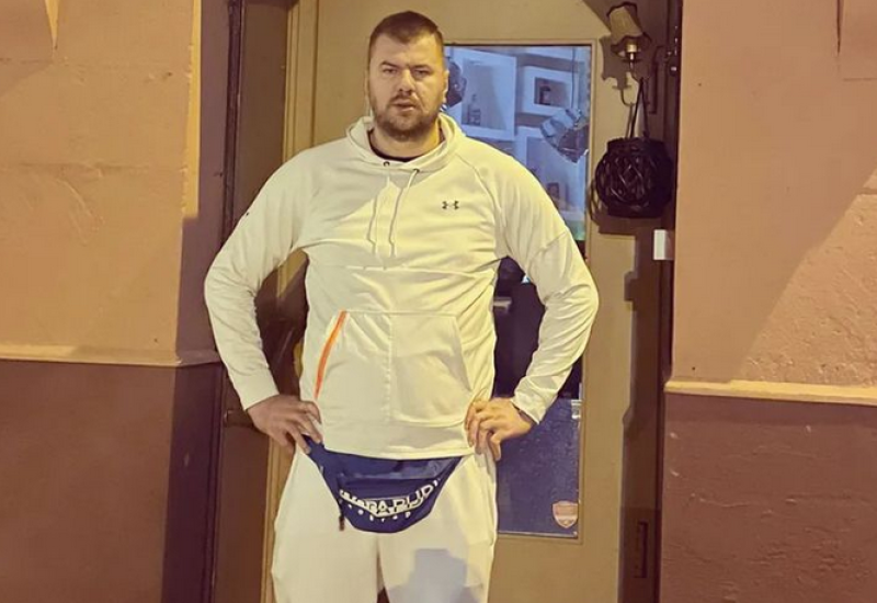 UPOREDIO “ZADRUGU” SA ŠPANSKIM SERIJAMA: Janjušev urnebesan komentar na ljubav Cara i Aleks