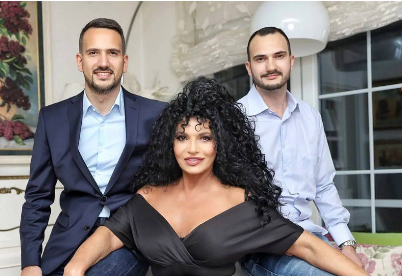 LIDIJA VUKIĆEVIĆ NAKON TOLIKO GODINA RIJEŠILA DA ISPRIČA SVE: Ovo je istina o njenom braku