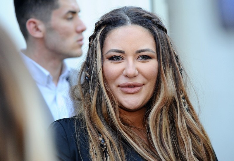 Ana Nikolić ponovo pijana? Jedva spaja rečenicu, ne može više ni da pjeva: Dokle ovo ide?