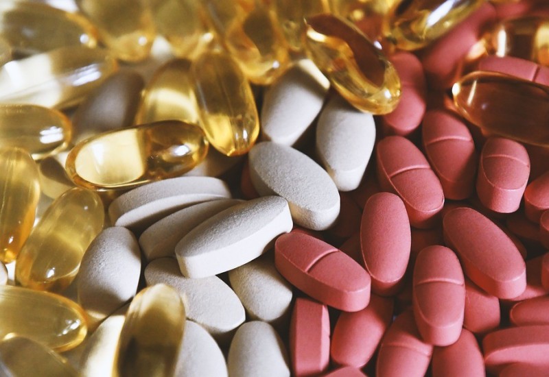 Savjet ljekara: Ovih pet stvari uvijek treba imati u ormariću s lijekovima