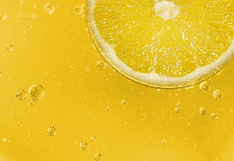 UKLANJA SVE NEČISTOĆE! Limun vraća sjaj rerni!