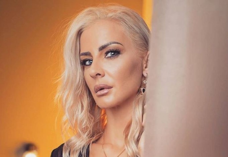 Milica Dabović pokazala kako izgleda slikanje i snimanje za Onlifens