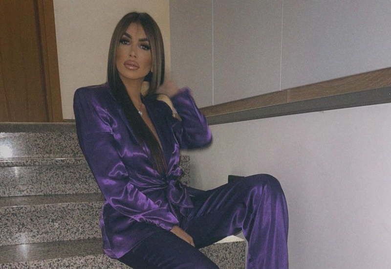 GDJE SE IMA TU SE I PROSIPA! Ovako se Dalila provodi u kafani, ZA PJESMU DALA DEBELI ŠTOS PARA!