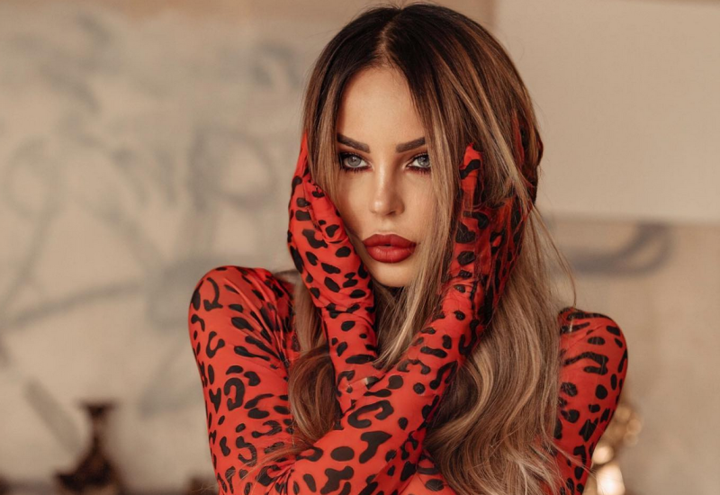 Hrvatici ispale bradavice: Nina Morić obukla minijaturni grudnjak