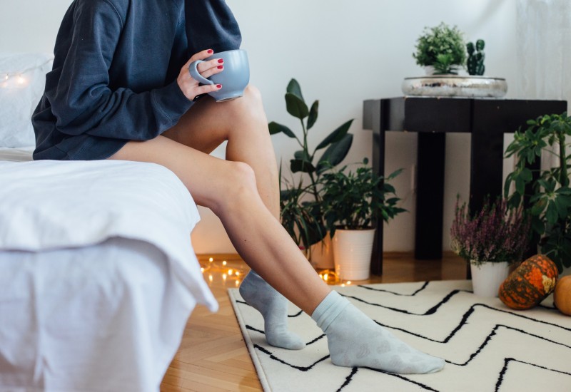 Spavanje u čarapama tokom hladnijih dana – dobra ili loša ideja?