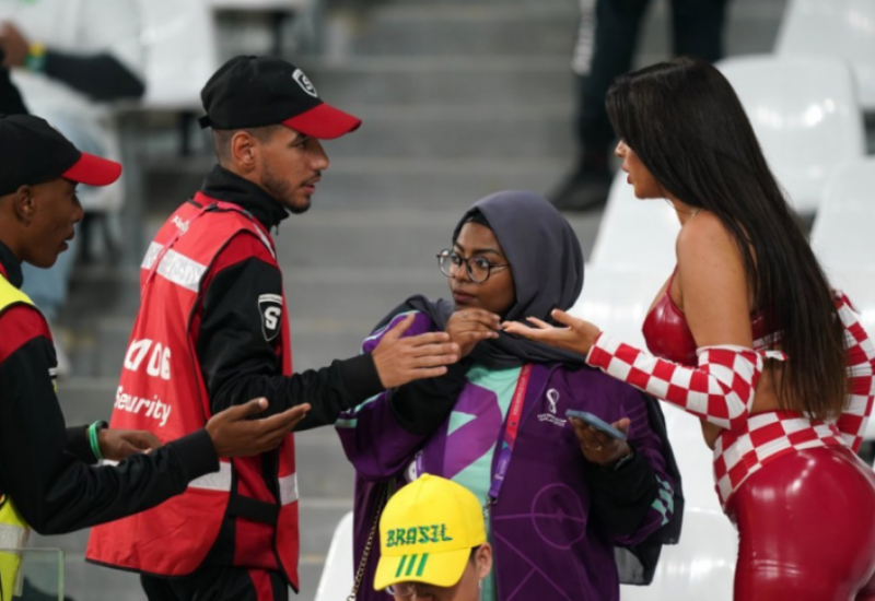 Ivana Knoll doživjela neprijatnost na stadionu!