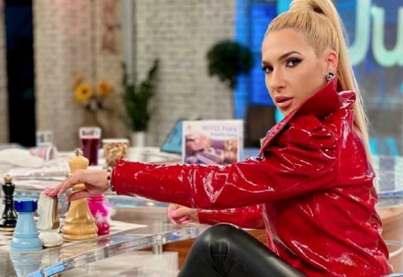 Jovana Jeremić ima novog dečka? Voditeljka šokirala objavom: Ja ću te oživljavati iznova i iznova!