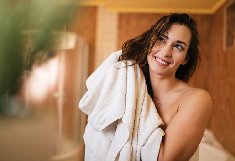 Razbijamo mit! Koliko zapravo često trebamo prati kosu?