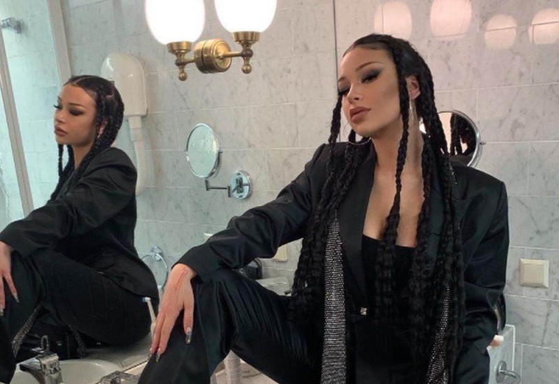 PAPARACO LOV: Elena Kitić prvi put primećena sa NOVIM DEČKOM!