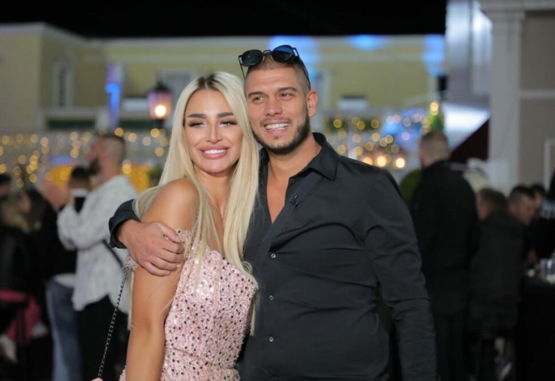 Aleks uvalila Dejana u probleme zbog porno snimka sa političarom: Sa dvije prostitutke ucjenjivala imućne ljude!