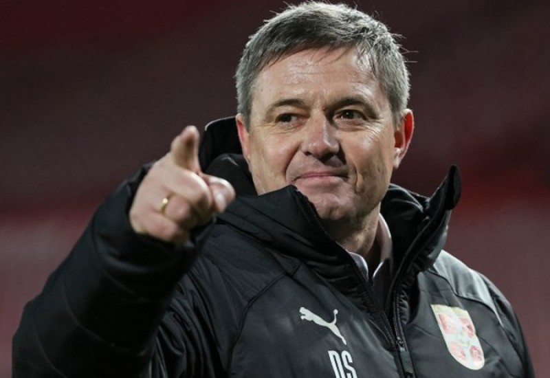 NIJE NI ČUDO ŠTO SU SVI LJUBOMORNI NA PIKSIJA: Njegova žena je BOMBASTIČNA PLAVUŠA, ovakvu mnogi SANJAJU