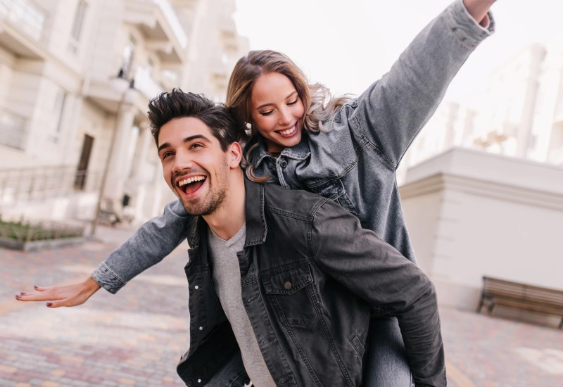 Tri pitanja koja će vam otkriti da li ste u vezi s „pravim“