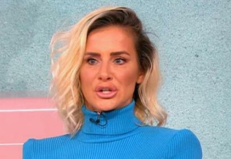 Milica Dabović ŠOKIRALA sve novim videom iz stana, a svi BRUJE o tome šta joj visi na zidu!