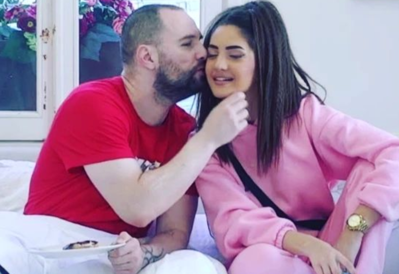 ISPALE JOJ GOLE GRUDI U LAJVU: Novi ŠOK SNIMAK Anđele Đuričić! Izmorili se VRELOM AKCIJOM, pa se KOMIRALI!