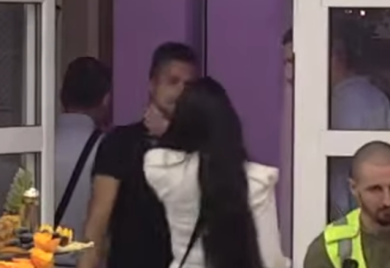 UHVATILA GA ZA VRAT Maja vidjela Milicu pored Bilala, pa odmah napravila haos (VIDEO)