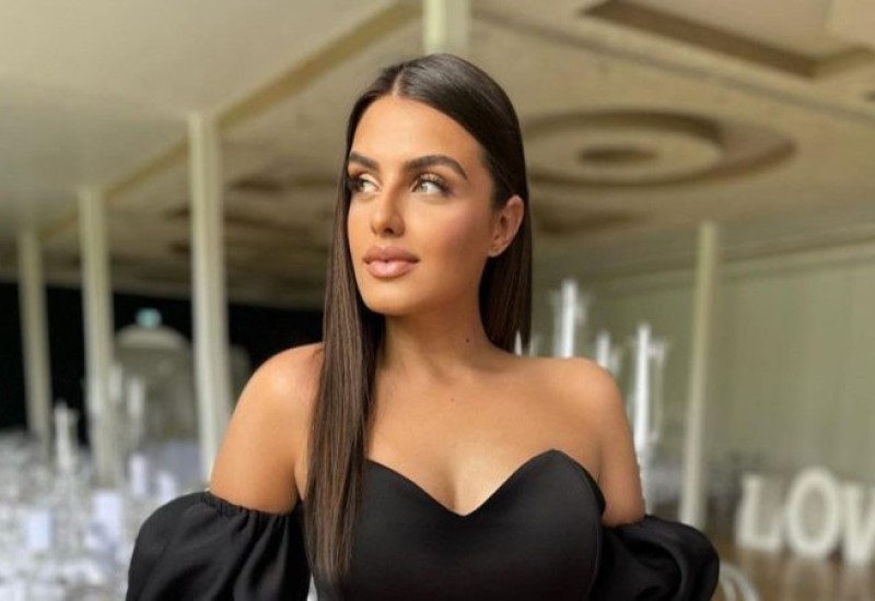 KAKVO TIJELO: Elma Hadžić pokazala figuru u tržnom centru