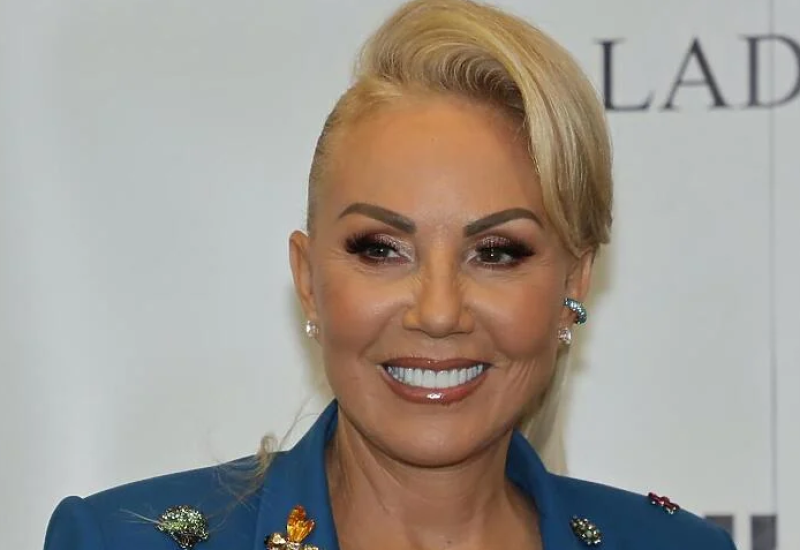 LJUDI SAMO ČEKAJU DA NAPUNE 65 I DA ODU U PENZIJU: Lepa Brena bijesna zbog neradnika