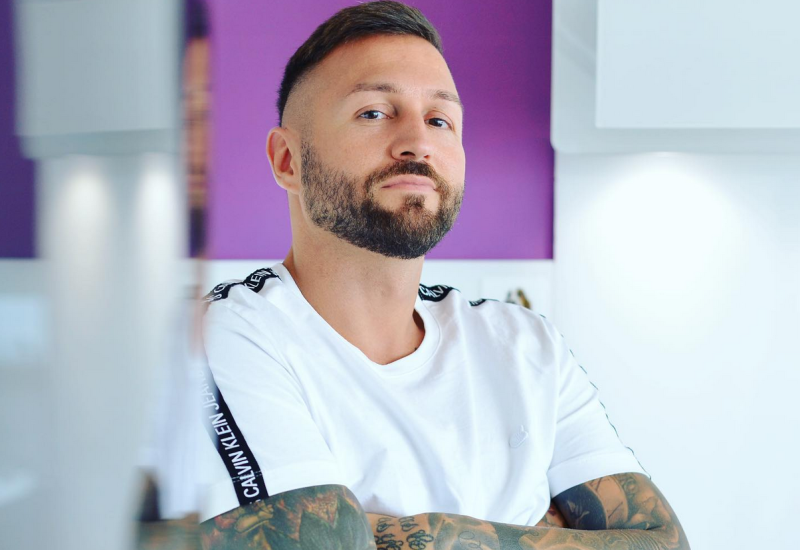 Ša ostavila djevojka po izlasku iz Zadruge, uživo u emisiji otkrio šta se desilo! A evo šta kaže o TRUDNOĆI TARE SIMOV