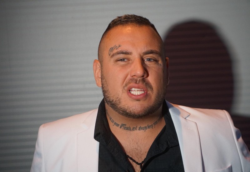 POGLEDAJTE KAKO JE PUKLA VEZA ALEKSANDRE I CARA! Filip sav bijes iskalio na njoj