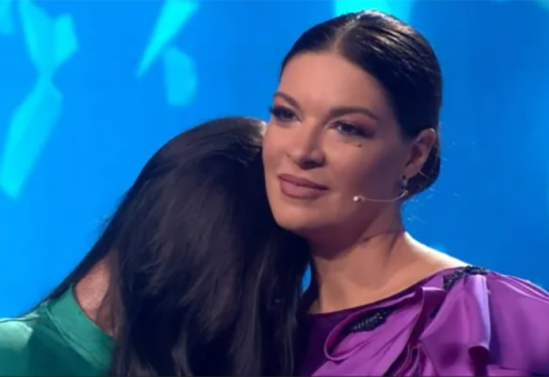 TAKMIČARKA GRCALA U SUZAMA I NAPUSTILA SCENU: Sanja Kužet otkrila šta joj je šapnula