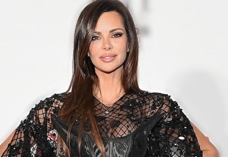 NIKOLINA PIŠEK U ZAGRLJAJU DRUGOG MUŠKARCA! “Imala sam dopuštenje od Vidoja!”