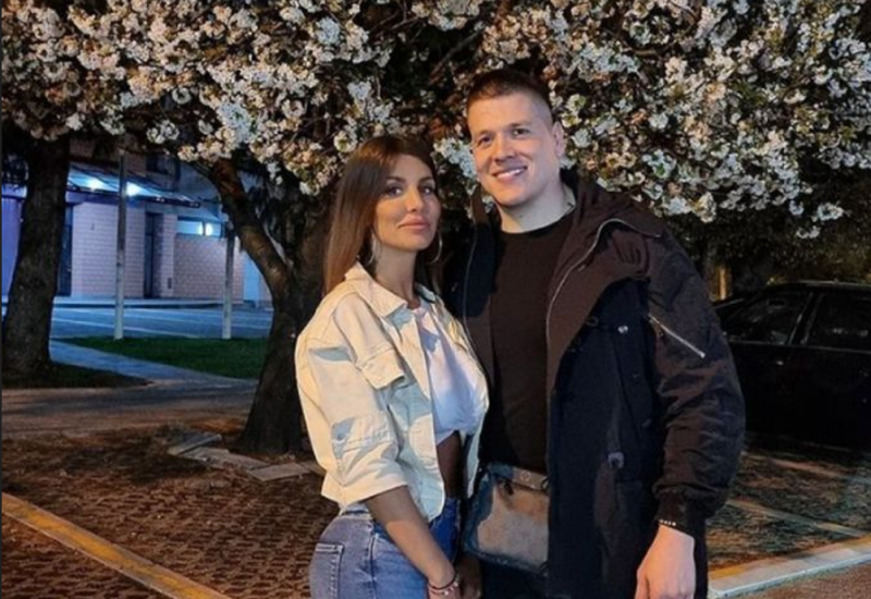 PORODILA SE SUPRUGA SLOBE RADANOVIĆA! Jelena na svijet donijela dječaka - dali sinu ime sa POSEBNIM ZNAČENJEM