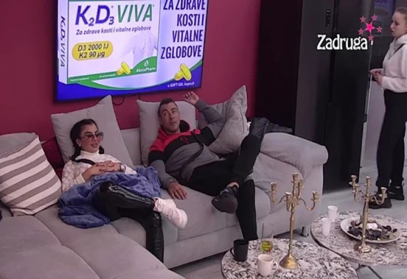 BUKTI RAT! Mića i Sanja u nikad većem verbalnom sukobu - pljuštale SOČNE UVREDE na sve strane! (VIDEO)