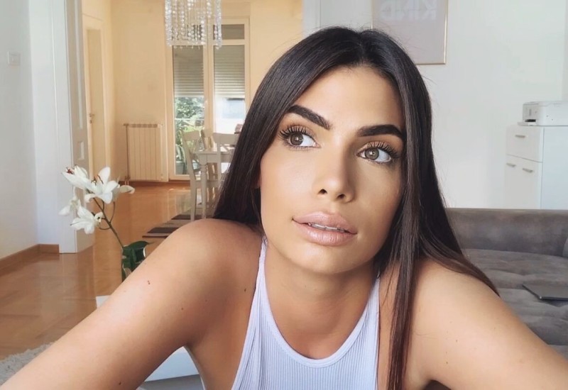 "IMAM 54 KILE I MOZAK MI JE IZGOREO"