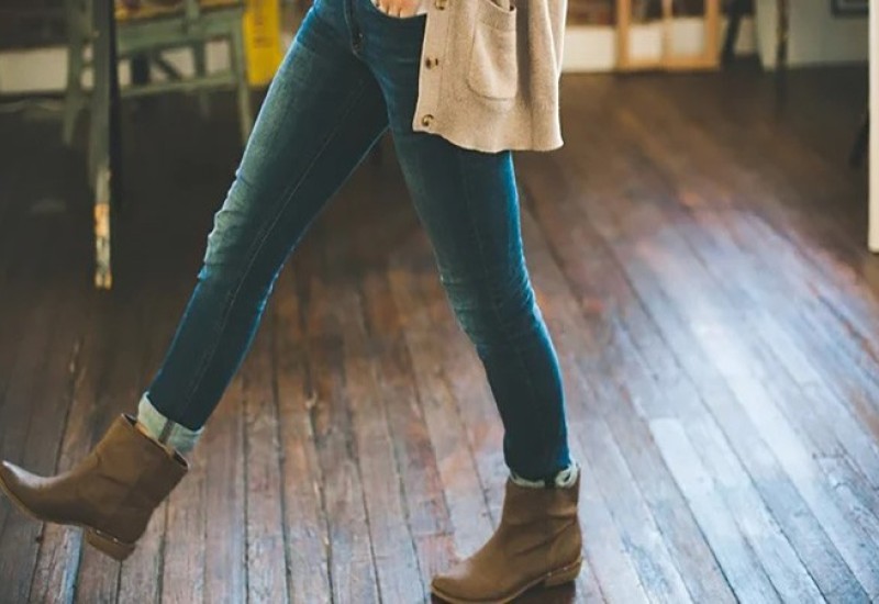 Šta nikako ne smijete da radite? Šest grešaka zbog kojih farmerke brzo gube boju i cijepaju se