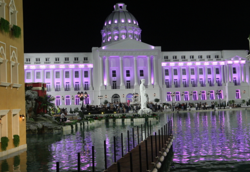 SEKS U „ZADRUZI“: Reklama za elitnu prostituciju na malim ekranima