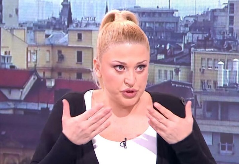"MORALNIM ELITAMA JE JEZIVO ŠTO SAM JA TO RADILA DA PREHRANIM PORODICU" Nataša DNK otkrila detalje o emisiji koja ju je proslavila