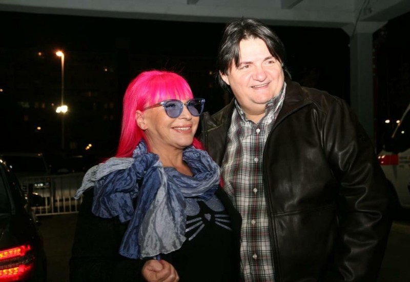 "NA AERODROMU GA JE ČEKALA VJERENICA" Zorica Brunclik otkrila kako je upoznala Kemiša: Krila sam od majke da idem da ga upoznam