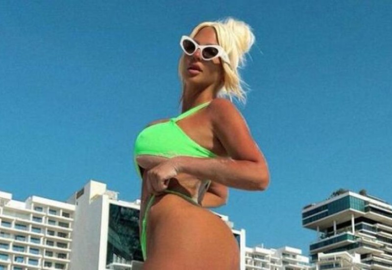 AMAN VIŠE SA GOLOTINJOM: Karleuša pokazala obline u Dubaiju, čista desetka