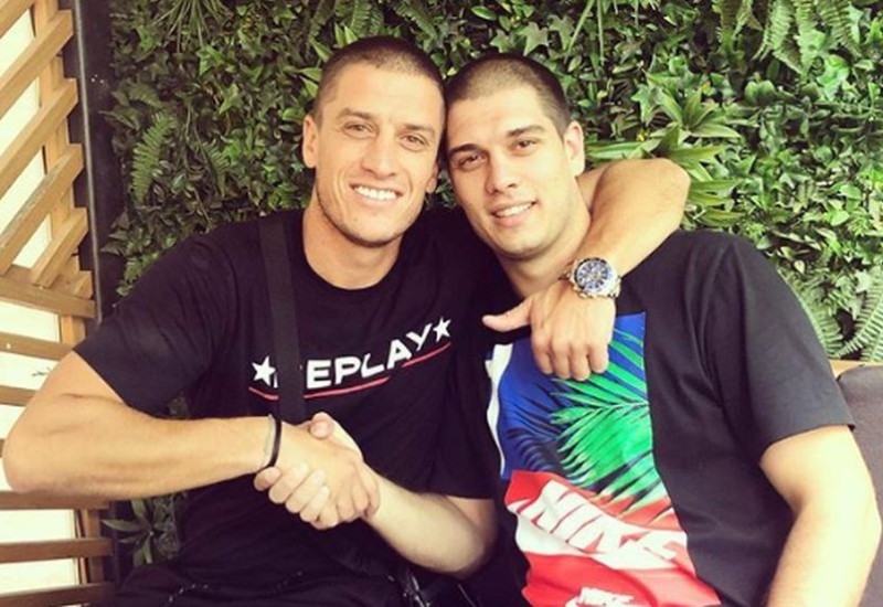 DEJAN NA ODMORU SA DVIJE LJEPOTICE: Aleksandra će poludjeti kada sazna