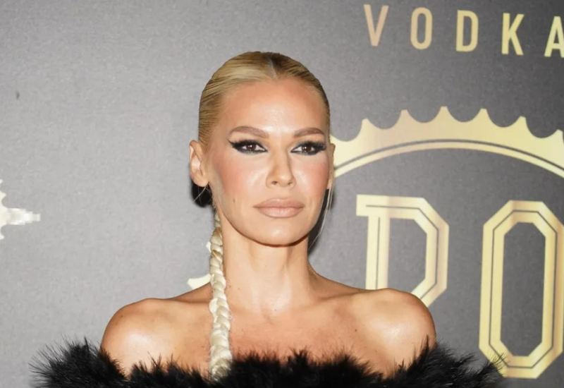 Srpska Barbie proslavila je 42. rođendan