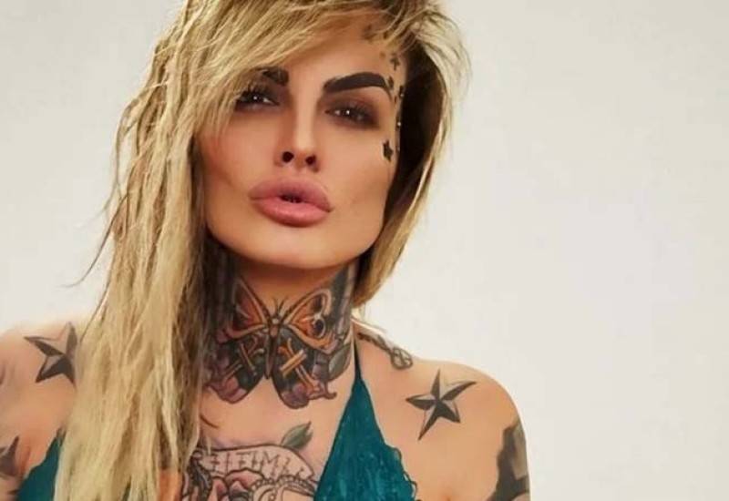 "Umesto da je VODIŠ KOD PSIHIJATRA, ti joj DAJEŠ NOVAC!" Jelena Krunić napala Takija!