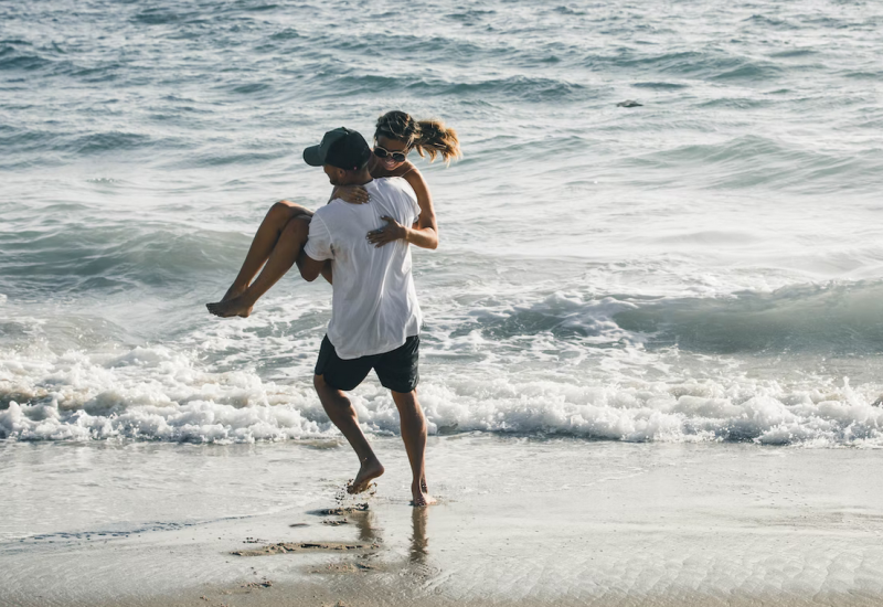 Žene iz ova tri znaka najviše lude za mlađim muškarcima, mlađe im slađe