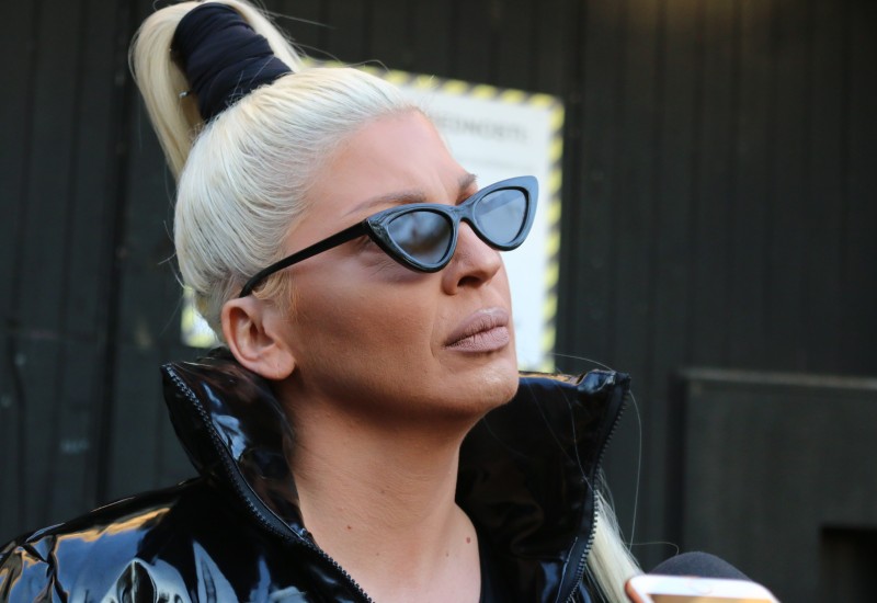 Bahatost estradnih zvijezda: Brena traži voće na nastupu, Seka ne dozvoljava pušenje, a JK je najzahtjevnija